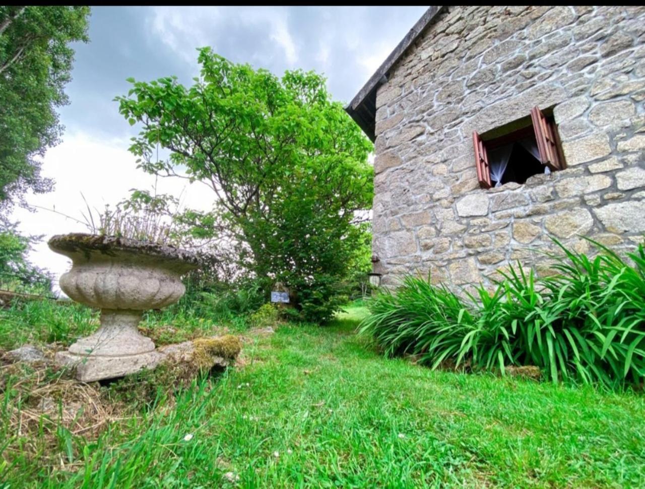 Gite Le Onze Beauval Saint-Dizier-Leyrenne Exterior foto